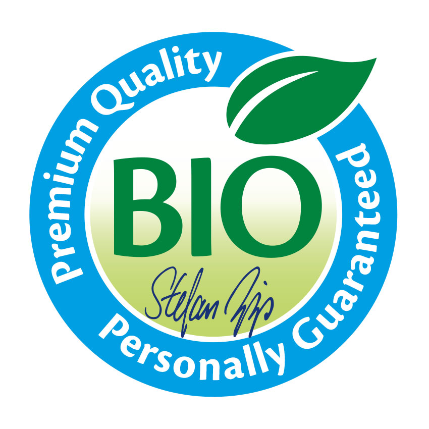 Een cirkelvormig logo met de tekst "Premium Quality", "BIO", "Stefan Gis" en "Personal Guaranteed".